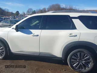 2022 Nissan Pathfinder SL with VIN 5N1DR3CD4NC255923, listed as a IAAI auction lot 41576437 with 30,751 mi miles and . Bid and sale history available at DreamBid. Image 14.
