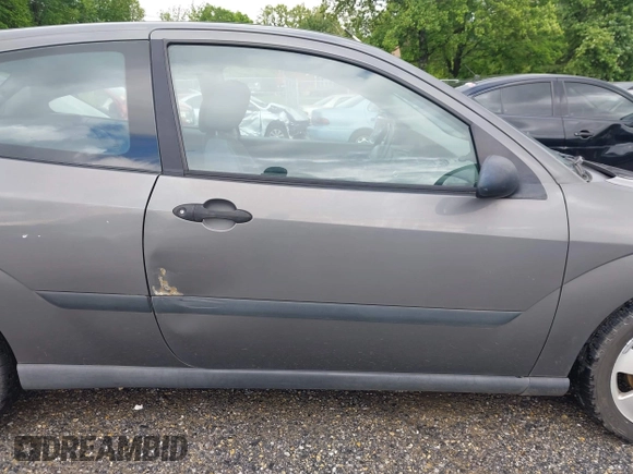 2002 Ford Focus ZX3 with VIN 3FAFP31322R232138, listed as a IAAI auction lot 42253174 with 178,405 mi miles and . Bid and sale history available at DreamBid. Image 16.