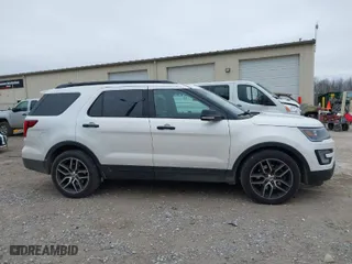 2016 Ford Explorer Sport with VIN 1FM5K8GT2GGA82759, listed as a IAAI auction lot 41471239 with 139,943 mi miles. Bid and sale history available at carsss.com. Image 13.