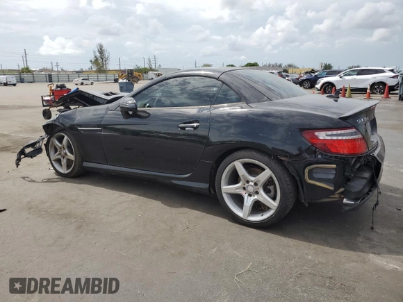 2014 Mercedes-Benz SLK 350 z VIN WDDPK5HA6EF091935, wystawiony jako Copart lot #62969735 z przebiegiem 72 049 mil mil oraz Szkoda całkowita • Salvage title. Historia ofert i sprzedaży dostępna na DreamBid. Obrazek 2.