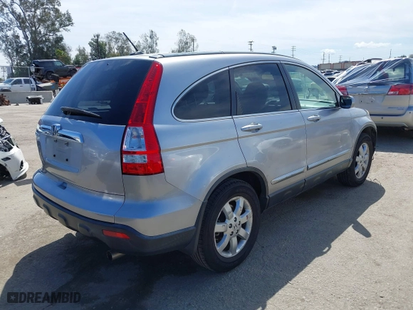 2008 Honda CR-V EX-L with VIN JHLRE38738C015147, listed as a IAAI auction lot 41921718 with 88,986 mi miles. Bid and sale history available at carsss.com. Image 4.