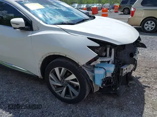 2019 Nissan Murano S with VIN 5N1AZ2MJ8KN118498, listed as a IAAI auction lot 42177418 with 75,192 mi miles and . Bid and sale history available at carsss.com. Image 18.