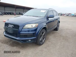 2013 Audi Q7 3.0L TDI Prestige with VIN WA1WMBFE2DD006596, listed as a IAAI auction lot 41879103 with 118,956 mi miles. Bid and sale history available at carsss.com. Image 17.