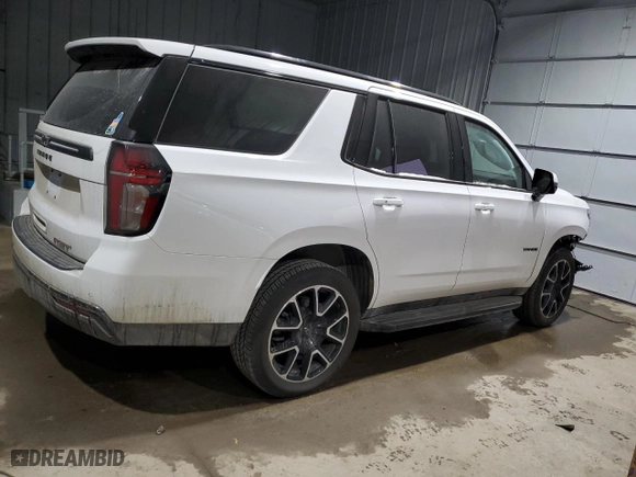 2024 Chevrolet Tahoe RST with VIN 1GNSKRKD8RR310985, listed as a Copart auction lot 85517464 with 3,274 mi miles and Salvage Title. Bid and sale history available at carsss.com. Image 3.