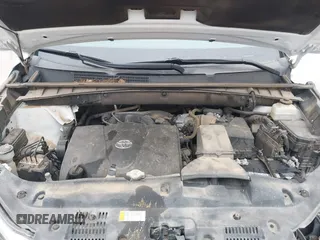 2019 Toyota Highlander SE with VIN 5TDKZRFH3KS366017, listed as a IAAI auction lot 40986322 with 67,313 mi miles and . Bid and sale history available at DreamBid. Image 10.