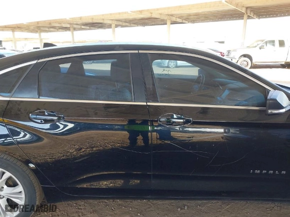 2014 Chevrolet Impala LT with VIN 2G1125S32E9203562, listed as a IAAI auction lot 41484838 with NaN miles. Bid and sale history available at carsss.com. Image 13.