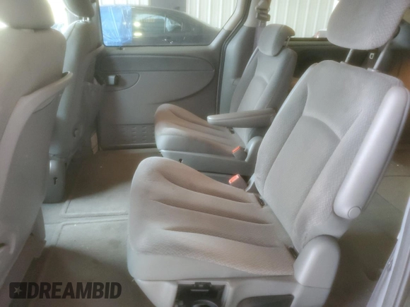 2005 Chrysler Town & Country Touring with VIN 2C8GP54L05R267565, listed as a Copart auction lot 55351955 with 116,292 mi miles and Salvage Title. Bid and sale history available at DreamBid. Image 11.