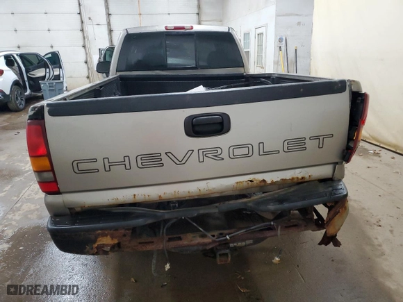 1999 Chevrolet Silverado 1500 with VIN 1GCEC14WXXE176777, listed as a Copart auction lot 81150784 with 0 mi miles and Clean Title. Bid and sale history available at carsss.com. Image 6.