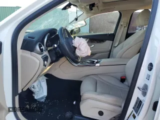 2018 Mercedes-Benz GLC 300 with VIN WDC0G4JBXJV023058, listed as a Copart auction lot 46691895 with Not provided miles and Salvage title. Bid and sale history available at DreamBid. Image 7.
