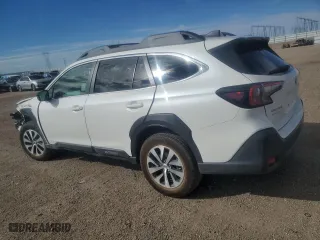 2024 Subaru Outback Premium with VIN 4S4BTAFC5R3238098, listed as a Copart auction lot 46111705 with 7,920 mi miles and Salvage Title. Bid and sale history available at carsss.com. Image 2.