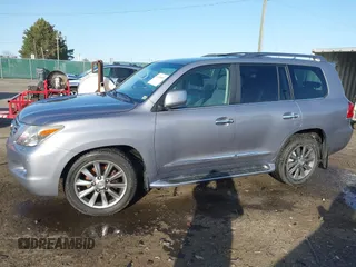 2009 Lexus LX 570 with VIN JTJHY00W894019219, listed as a IAAI auction lot 41744811 with Not Provided miles and . Bid and sale history available at carsss.com. Image 14.