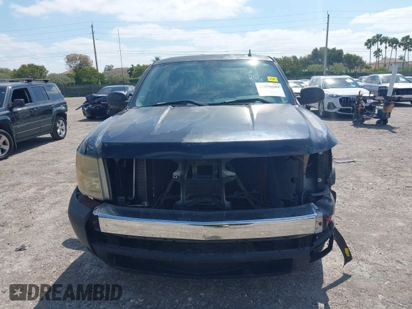 2007 Chevrolet Silverado 1500 1LT with VIN 2GCEK19J271659603, listed as a IAAI auction lot 42098689 with 240,918 mi miles and . Bid and sale history available at DreamBid. Image 13.