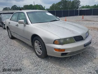 2002 Mitsubishi Diamante LS with VIN 6MMAP57P52T010479, listed as a IAAI auction lot 42086895 with 89,977 mi miles. Bid and sale history available at carsss.com. Image 1.
