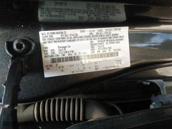 2017 Ford Focus SE with VIN 1FADP3K22HL205445, listed as a IAAI auction lot 40720343 with 39,959 mi miles. Bid and sale history available at carsss.com. Image 9.
