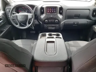 2021 Chevrolet Silverado 1500 Custom Trail Boss with VIN 3GCPYCEF8MG347180, listed as a Copart auction lot 52203695 with 32,187 mi miles and Salvage Title. Bid and sale history available at DreamBid. Image 8.
