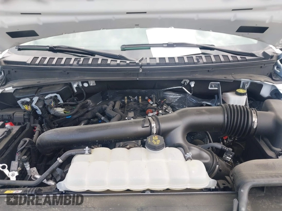 2024 Ford Expedition XLT with VIN 1FMJU1H87REA59678, listed as a IAAI auction lot 42253943 with 20,409 mi miles and . Bid and sale history available at DreamBid. Image 10.