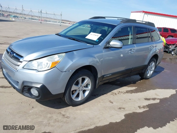2013 Subaru Outback 2.5i Premium with VIN 4S4BRCCC9D3281866, listed as a IAAI auction lot 41729038 with 77,998 mi miles. Bid and sale history available at carsss.com. Image 17.