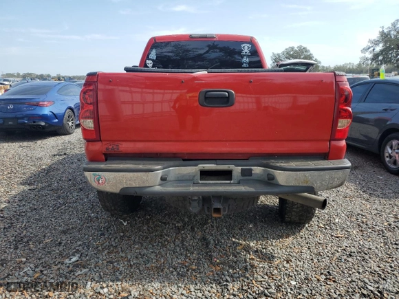 2007 Chevrolet Silverado 2500HD Classic LT3 with VIN 1GCHK23D97F116666, listed as a Copart auction lot 43913985 with 257,169 mi miles and Salvage Title. Bid and sale history available at carsss.com. Image 6.