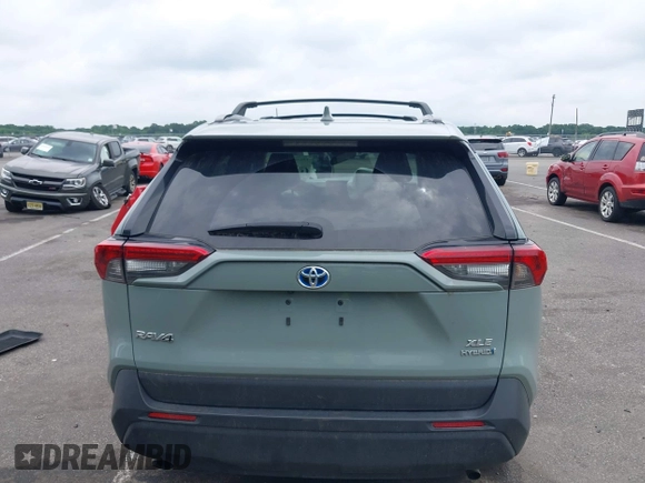 2023 Toyota RAV4 Hybrid XLE Premium z VIN 4T3B6RFV0PU132809, wystawiony jako IAAI lot #42646117 z przebiegiem 43 083 mil mil oraz . Historia ofert i sprzedaży dostępna na DreamBid. Obrazek 16.
