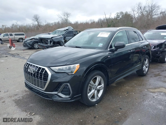 2020 Audi Q3 S line Premium with VIN WA1DECF37L1018476, listed as a IAAI auction lot 41685740 with 46,366 mi miles. Bid and sale history available at carsss.com. Image 17.