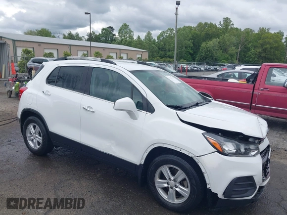 2019 Chevrolet Trax LT z VIN KL7CJLSB4KB828096, wystawiony jako IAAI lot #42233971 z przebiegiem 99 112 mil mil oraz . Historia ofert i sprzedaży dostępna na DreamBid. Obrazek 1.