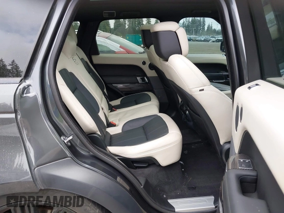 2019 Land Rover Range Rover Sport Autobiography with VIN SALWV2REXKA841514, listed as a IAAI auction lot 42420653 with 71,317 mi miles and . Bid and sale history available at DreamBid. Image 8.