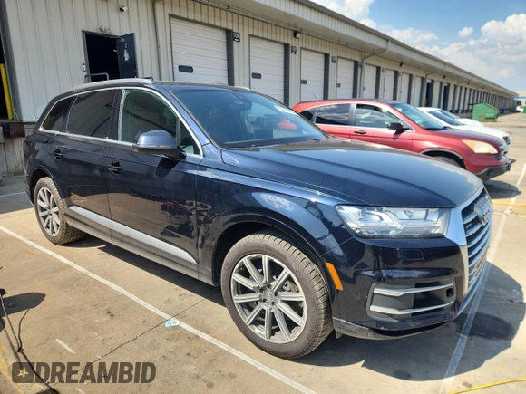 2017 Audi Q7 Prestige with VIN WA1VAAF75HD029313, listed as a Copart auction lot 62296365 with 164,123 mi miles and Clean title. Bid and sale history available at DreamBid. Image 4.