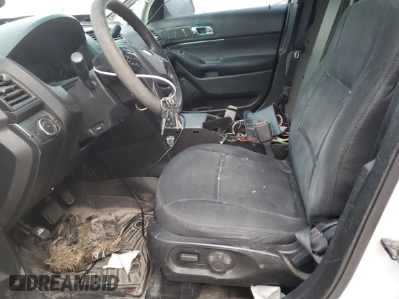 2016 Ford Utility Police Interceptor with VIN 1FM5K8AR4GGC14918, listed as a Copart auction lot 87609665 with 0 mi miles and Salvage Title. Bid and sale history available at carsss.com. Image 7.