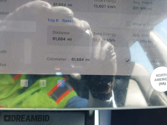 2019 Tesla Model 3 Mid Range with VIN 5YJ3E1EA0KF425079, listed as a IAAI auction lot 41871022 with 61,684 mi miles and . Bid and sale history available at DreamBid. Image 15.