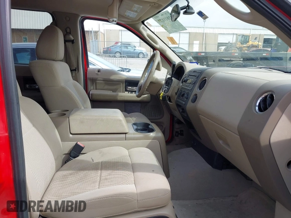 2006 Ford F-150 XLT with VIN 1FTRW12W56KD72119, listed as a IAAI auction lot 41819877 with 247,387 mi miles. Bid and sale history available at carsss.com. Image 5.