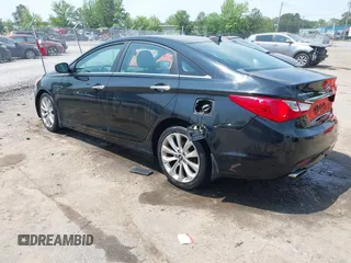 2013 Hyundai Sonata Limited with VIN 5NPEC4AC0DH764842, listed as a IAAI auction lot 42160807 with 154,148 mi miles and . Bid and sale history available at DreamBid. Image 3.