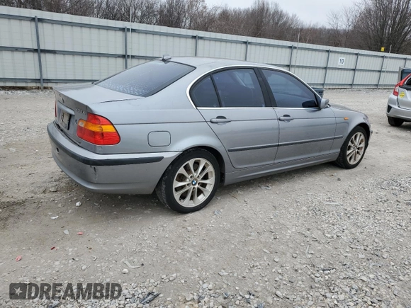 2004 BMW 3 Series 330xi with VIN WBAEW53484PN33398, listed as a Copart auction lot 43168675 with 178,731 mi miles and Salvage Title. Bid and sale history available at carsss.com. Image 3.
