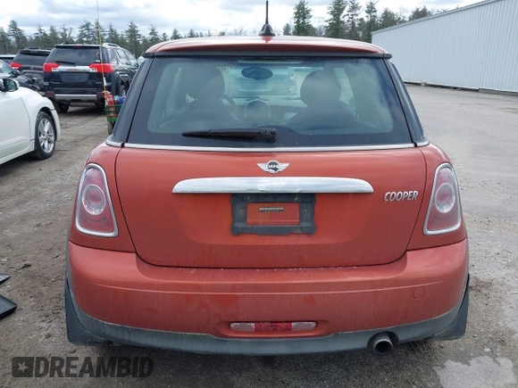 2011 MINI Hardtop with VIN WMWSU3C54BTX96143, listed as a IAAI auction lot 41854987 with 102,743 mi miles and . Bid and sale history available at DreamBid. Image 15.