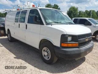 2016 Chevrolet Express Cargo z VIN 1GCWGBFF9G1287632, wystawiony jako IAAI lot #42621435 z przebiegiem 61 701 mil mil oraz . Historia ofert i sprzedaży dostępna na DreamBid. Obrazek 1.