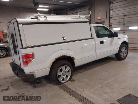 2013 Ford F-150 XL with VIN 1FTMF1CM0DKD73831, listed as a IAAI auction lot 42045838 with 249,295 mi miles and . Bid and sale history available at carsss.com. Image 4.