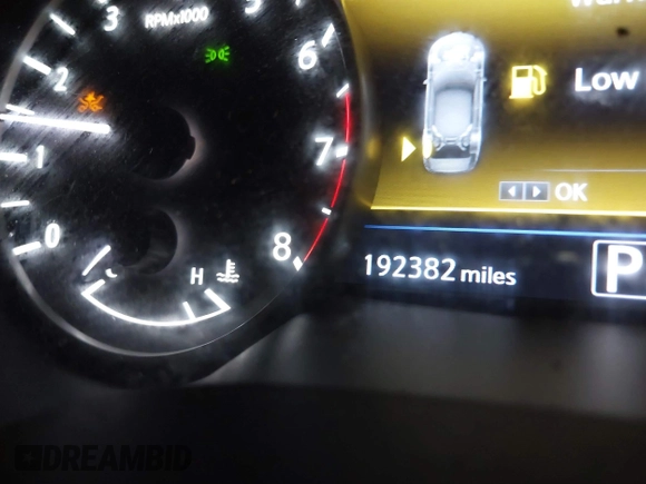 2016 Nissan Maxima SL with VIN 1N4AA6AP2GC379971, listed as a IAAI auction lot 41712080 with 192,382 mi miles and . Bid and sale history available at DreamBid. Image 15.