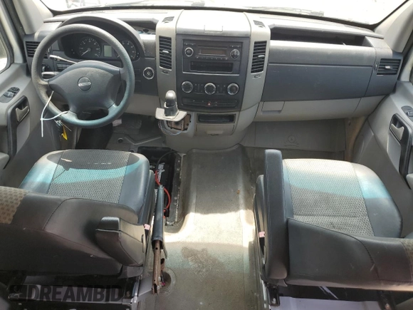 2007 Freightliner Sprinter with VIN WDRPE746975133747, listed as a Copart auction lot 54937244 with Not Provided miles and Salvage Title. Bid and sale history available at DreamBid. Image 8.