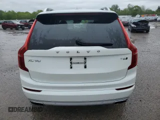 2019 Volvo XC90 Momentum z VIN YV4A22PK6K1509330, wystawiony jako Copart lot #58134415 z przebiegiem 53 330 mil mil oraz Szkoda całkowita • Salvage title. Historia ofert i sprzedaży dostępna na DreamBid. Obrazek 6.