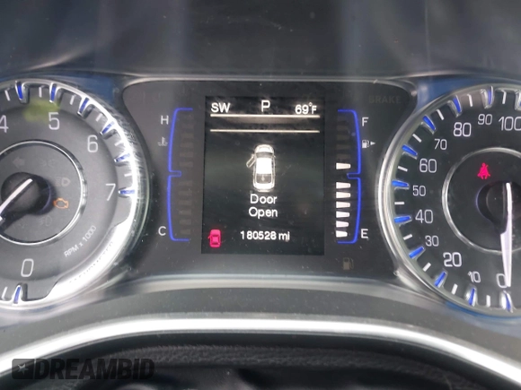 2015 Chrysler 200 Limited with VIN 1C3CCCAB6FN684025, listed as a IAAI auction lot 42123861 with 180,528 mi miles and . Bid and sale history available at DreamBid. Image 7.