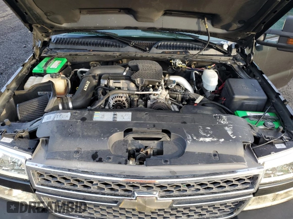 2005 Chevrolet Silverado 3500 LT z VIN 1GCJC33275F832997, wystawiony jako Copart lot #84174064 z przebiegiem 205 523 mil mil oraz Szkoda całkowita • Salvage title. Historia ofert i sprzedaży dostępna na DreamBid. Obrazek 11.