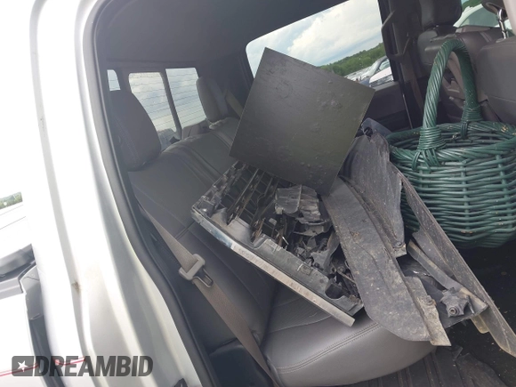 2015 Ford F-150 XL with VIN 1FTEW1CP4FKD88530, listed as a IAAI auction lot 42509147 with 98,716 mi miles and . Bid and sale history available at DreamBid. Image 8.