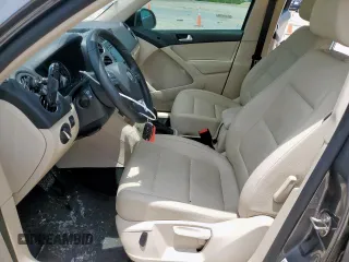 2014 Volkswagen Tiguan SEL с VIN WVGAV3AX7EW506170, выставлен на аукционе Copart как лот 58852355 с пробегом 55 961 миль миль и Списание • Salvage title. История ставок и продаж доступна на DreamBid. Изображение 7.