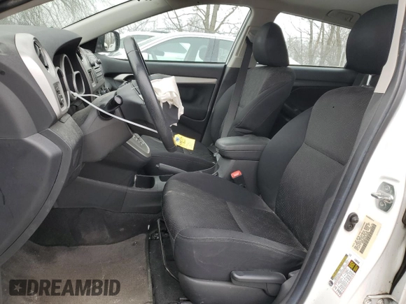 2010 Pontiac Vibe with VIN 5Y2SM6E00AZ420685, listed as a Copart auction lot 42993035 with 111,761 mi miles and Salvage Title. Bid and sale history available at carsss.com. Image 7.