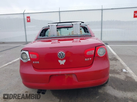 2008 Volkswagen Eos Turbo с VIN WVWBA71F88V050967, выставлен на аукционе IAAI как лот 41720844 с пробегом 137 819 миль миль и . История ставок и продаж доступна на DreamBid. Изображение 17.