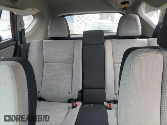 2018 Toyota RAV4 XLE with VIN 2T3WFREV6JW463548, listed as a Copart auction lot 58765805 with 61,250 mi miles and Non repairable. Bid and sale history available at DreamBid. Image 10.