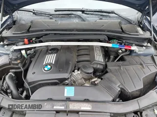 2007 BMW 3 Series 328i with VIN WBAVC53537FZ80622, listed as a IAAI auction lot 41923438 with 112,954 mi miles and . Bid and sale history available at carsss.com. Image 10.