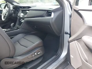 2025 Cadillac XT5 FWD Premium Luxury with VIN 1GYKNCRS4SZ120666, listed as a IAAI auction lot 41958229 with 10,246 mi miles and . Bid and sale history available at DreamBid. Image 5.
