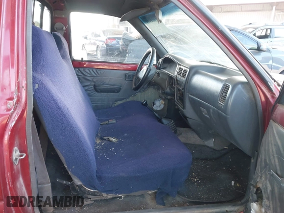 1993 Toyota 2WD Pickups with VIN 4TARN81A5PZ112860, listed as a IAAI auction lot 42064999 with 315,979 mi miles. Bid and sale history available at carsss.com. Image 5.