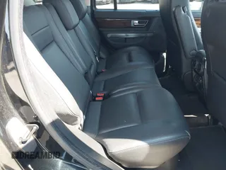 2011 Land Rover Range Rover Sport HSE z VIN SALSF2D4XBA704549, wystawiony jako IAAI lot #42641832 z przebiegiem 245 162 mil mil oraz . Historia ofert i sprzedaży dostępna na DreamBid. Obrazek 8.