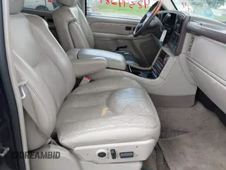 2004 Cadillac Escalade z VIN 1GYEK63N84R211615, wystawiony jako IAAI lot #42394289 z przebiegiem 298 520 mil mil oraz . Historia ofert i sprzedaży dostępna na DreamBid. Obrazek 5.
